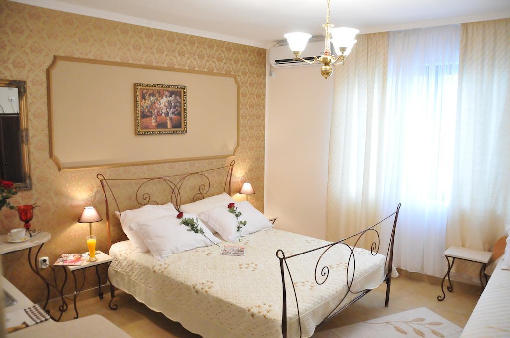 Royal Apartments Ni Rum bild